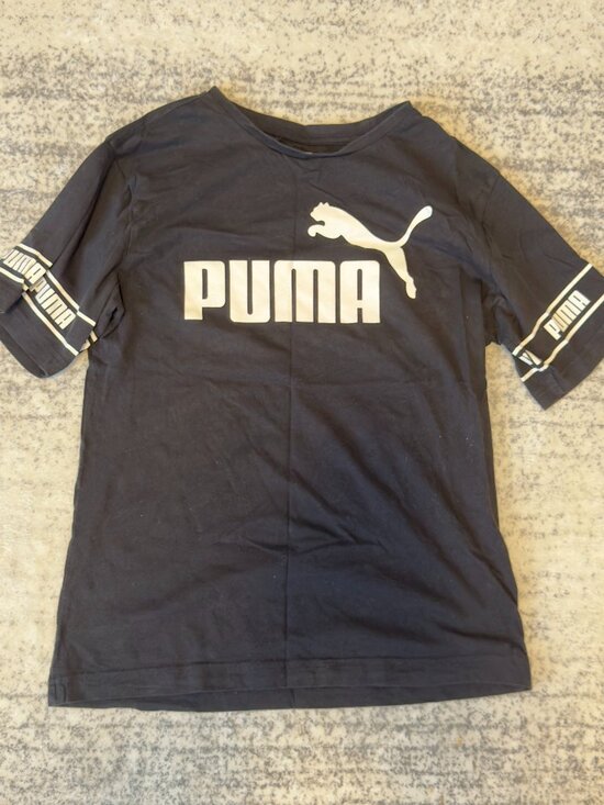 Puma Black & White Logo T-Shirt – Size L (14/16)- Small Bleach Stains - Picture 1 of 8